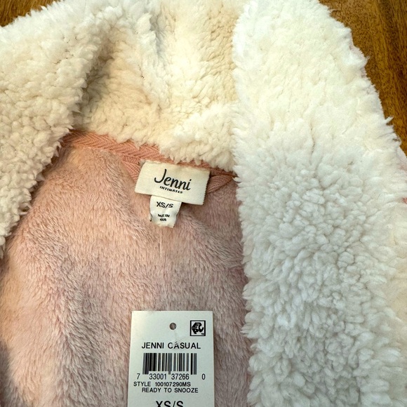 Pink Fleece robe, extremely soft. Jenni Brand, Size XS/S - Picture 2 of 4